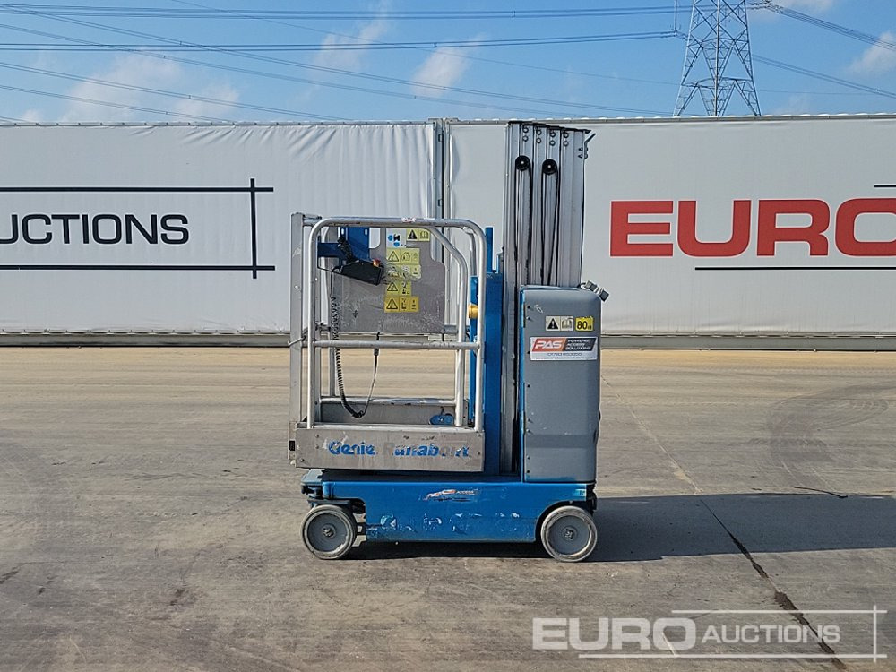2015 Genie GR-20 - Nacelle: photos 2 2015 Genie GR-20 - Nacelle: photos 2