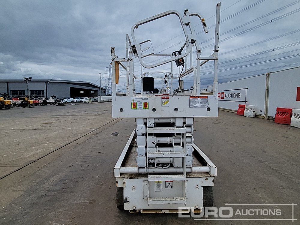 2015 Haulotte Compact 14 - Nacelle: photos 4 2015 Haulotte Compact 14 - Nacelle: photos 4