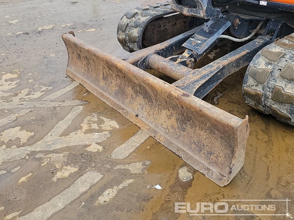 Mini pelle 2015 Hitachi ZX65USB-5A CLR: photos 18