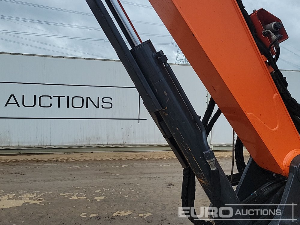 Mini pelle 2015 Hitachi ZX65USB-5A CLR: photos 34