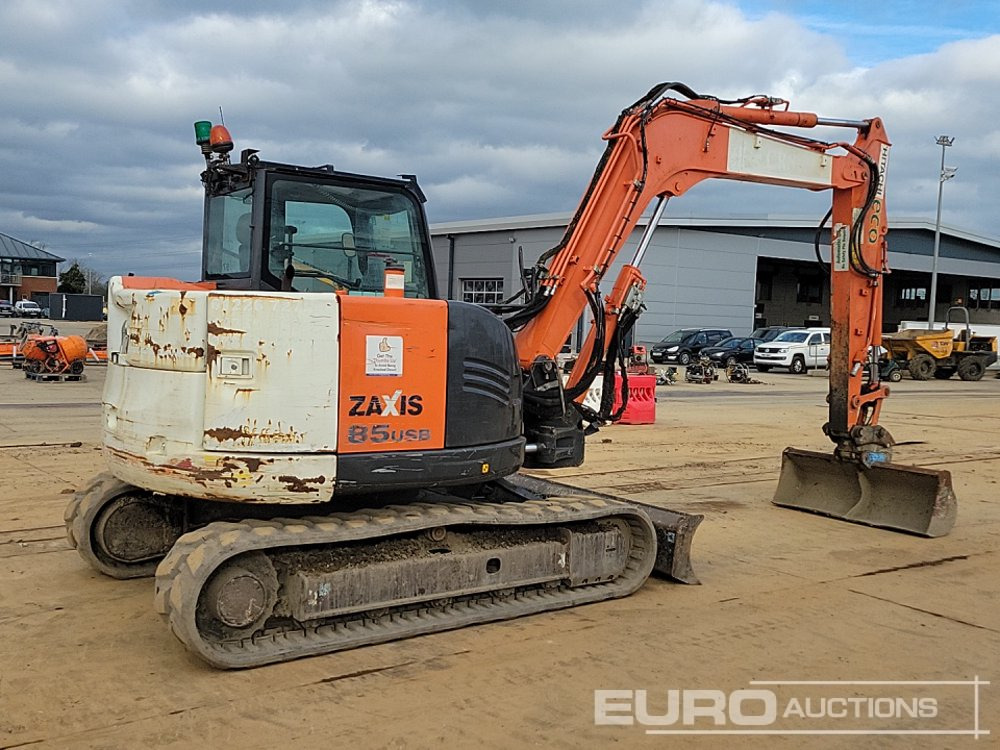 2015 Hitachi ZX85USB-5 - Mini pelle: photos 5 2015 Hitachi ZX85USB-5 - Mini pelle: photos 5