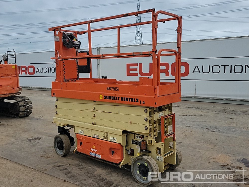 2015 JLG 2632ES - Nacelle: photos 3 2015 JLG 2632ES - Nacelle: photos 3