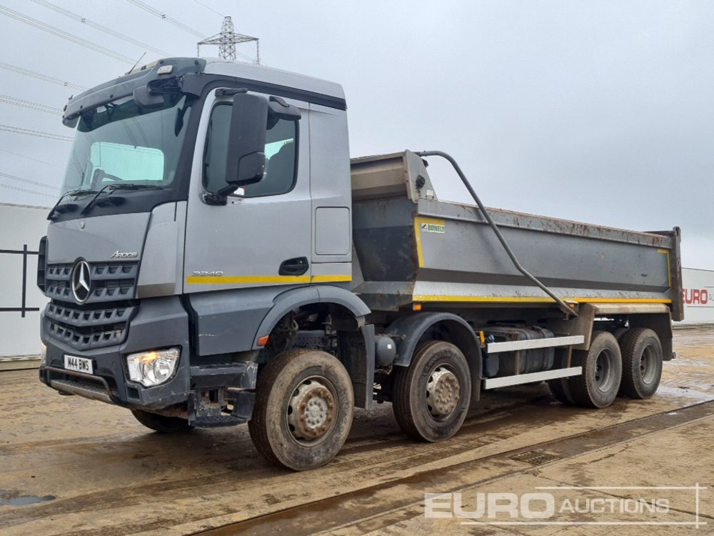 2015 Mercedes Arocs 3240 - Camion benne: photos 1 2015 Mercedes Arocs 3240 - Camion benne: photos 1