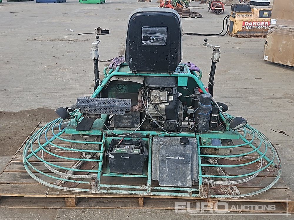 2015 Multiquip Petrol Ride On Power Float - Travaux routiers: photos 4 2015 Multiquip Petrol Ride On Power Float - Travaux routiers: photos 4