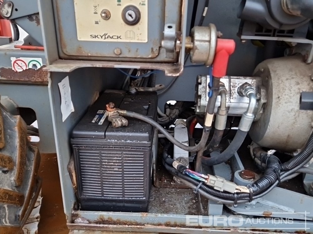 Nacelle 2015 SkyJack SJ6832RT: photos 22 Nacelle 2015 SkyJack SJ6832RT: photos 22