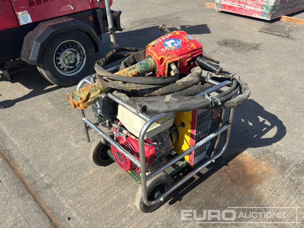 2016 Atlas Copco LR13-30 - Travaux routiers: photos 3 2016 Atlas Copco LR13-30 - Travaux routiers: photos 3