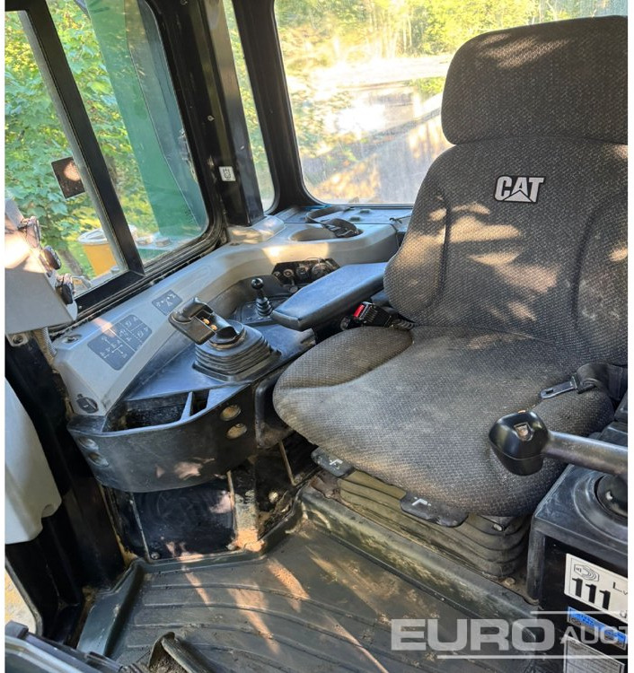 Bulldozer 2016 CAT D6T LGP: photos 11