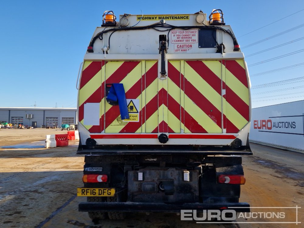 2016 DAF LF220 - Balayeuse de voirie: photos 4 2016 DAF LF220 - Balayeuse de voirie: photos 4