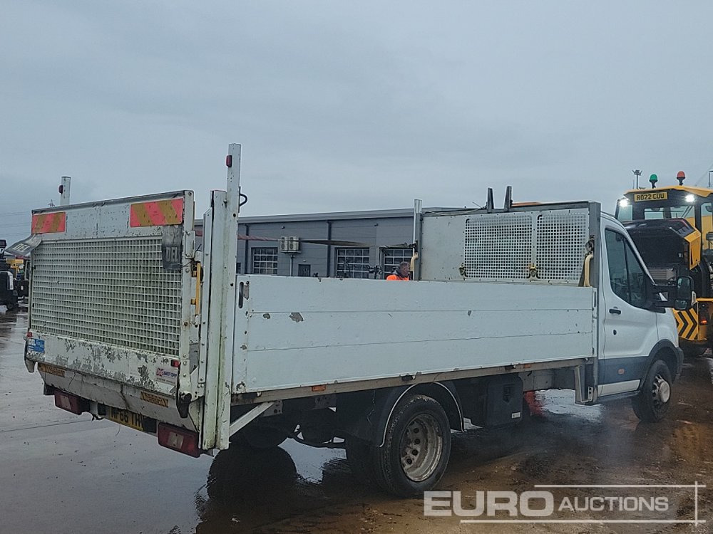 2016 Ford Transit 350 - Utilitaire plateau: photos 5 2016 Ford Transit 350 - Utilitaire plateau: photos 5