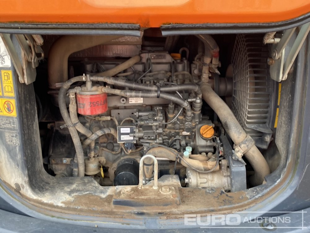 Mini pelle 2016 Hitachi ZX55U-5A CLR: photos 26