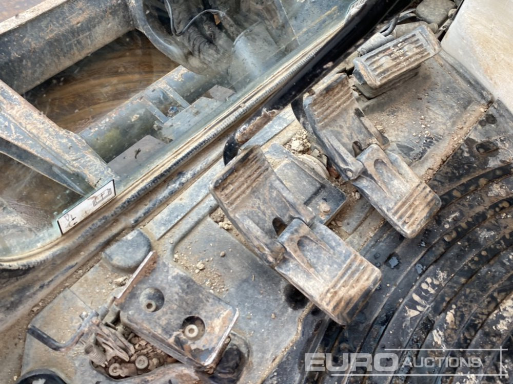 Mini pelle 2016 Hitachi ZX55U-5A CLR: photos 39