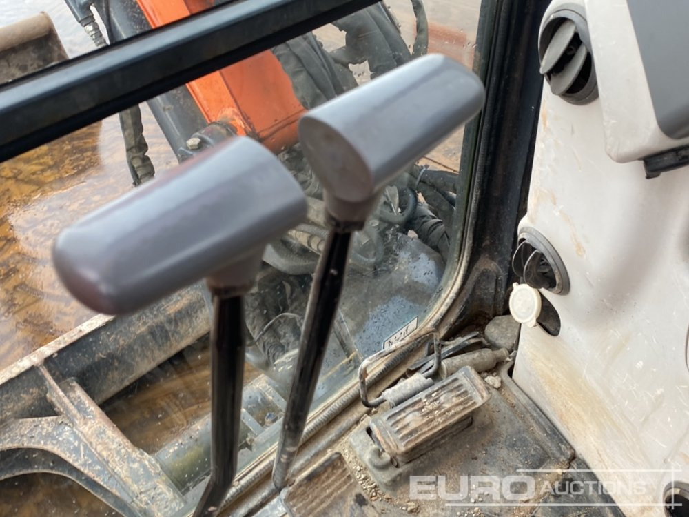 Mini pelle 2016 Hitachi ZX55U-5A CLR: photos 40