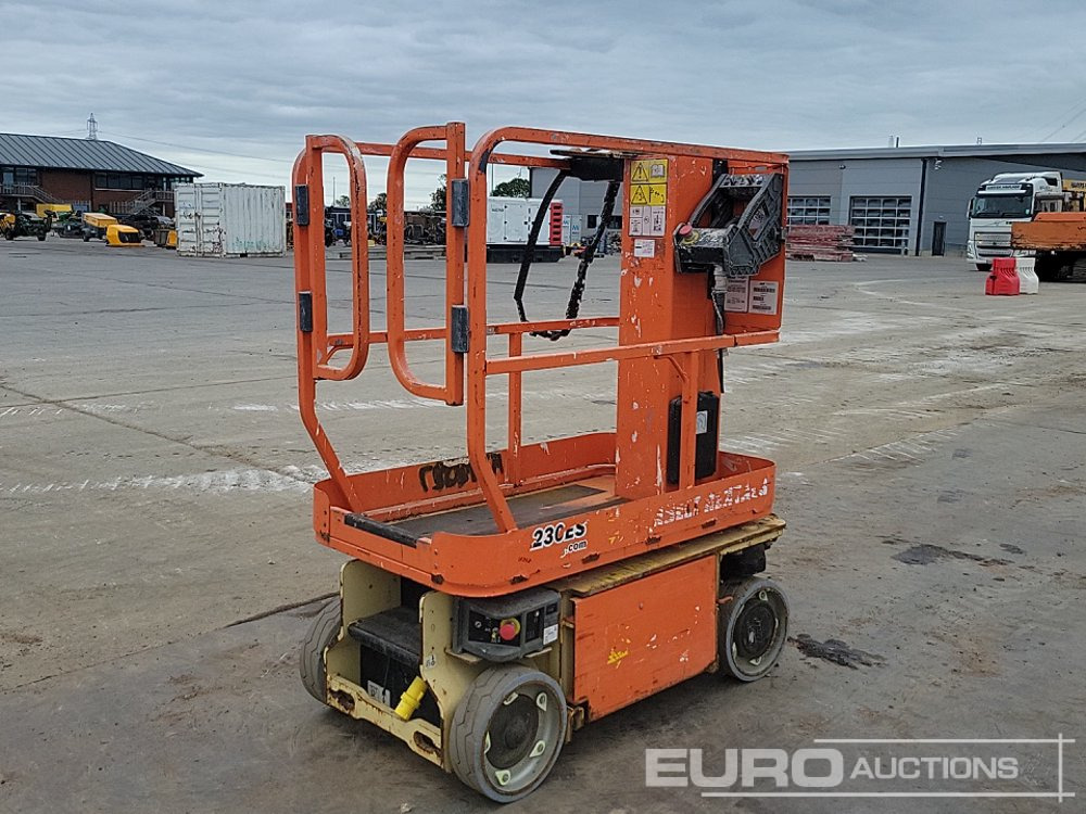 2016 JLG 1230ES - Nacelle: photos 5 2016 JLG 1230ES - Nacelle: photos 5