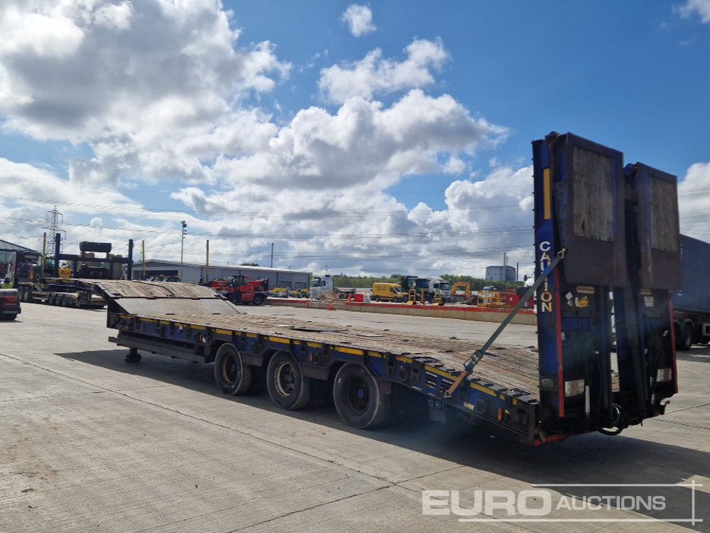 2016 Montracon Tri Axle Step Frame Low Loader Trailer, Winch, Neck Ramps, Out Riggers, Hydraulic Flip Toe Ramps - Semi-remorque surbaissé: photos 3 2016 Montracon Tri Axle Step Frame Low Loader Trailer, Winch, Neck Ramps, Out Riggers, Hydraulic Flip Toe Ramps - Semi-remorque surbaissé: photos 3