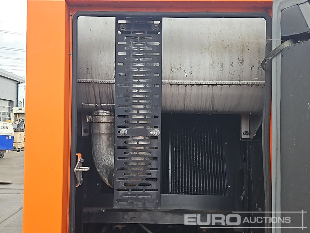 Groupe électrogène 2016 SDMO R110C3: photos 16