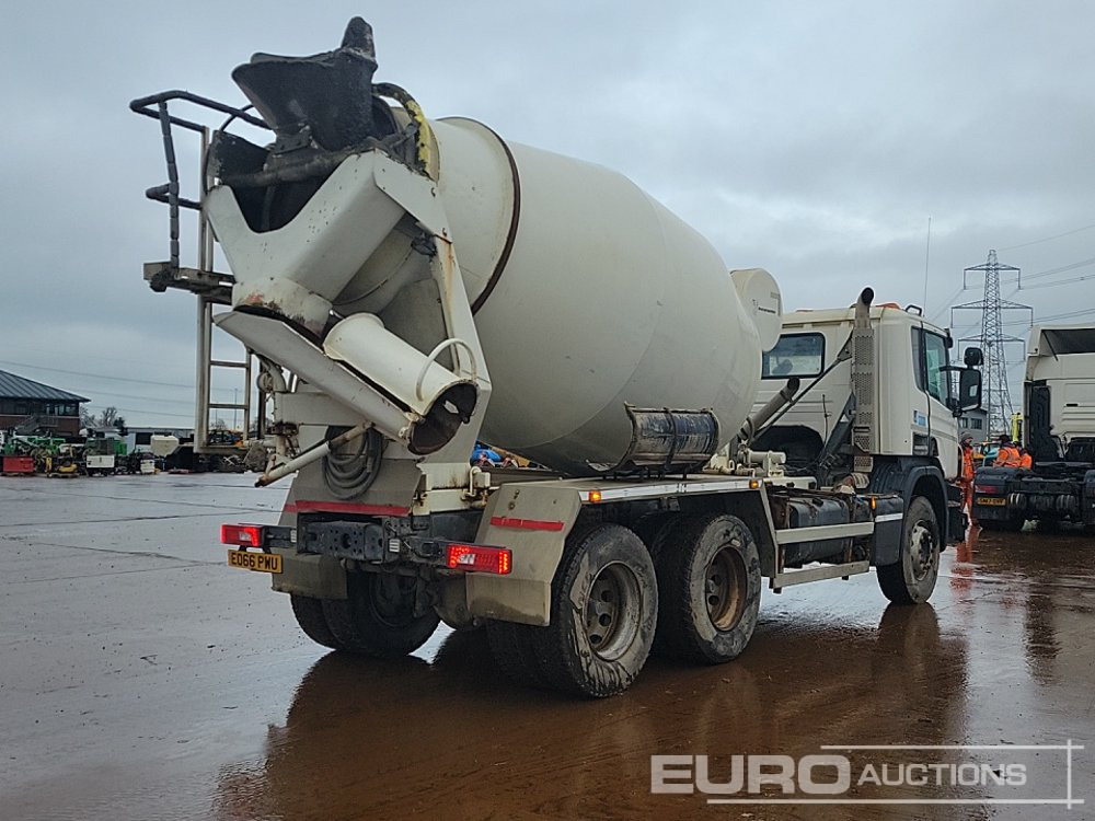 2016 Scania P320 - Camion malaxeur: photos 5 2016 Scania P320 - Camion malaxeur: photos 5