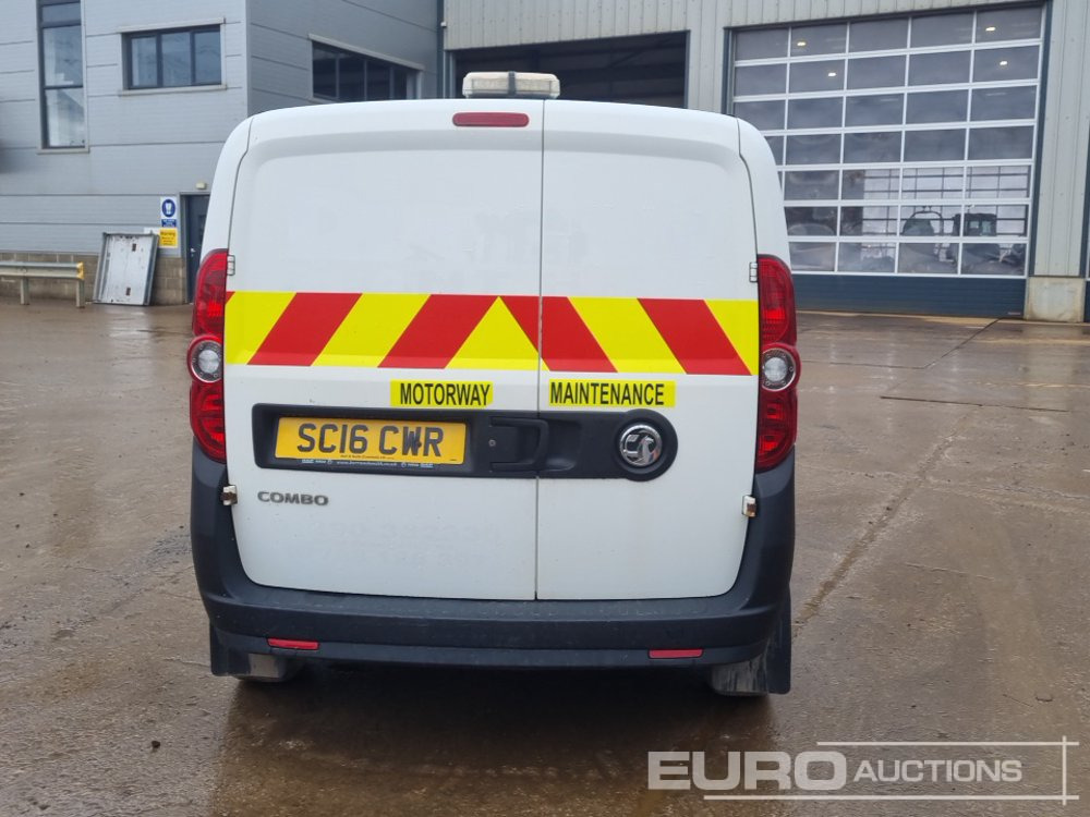 2016 Vauxhall Combo - Fourgonnette: photos 4 2016 Vauxhall Combo - Fourgonnette: photos 4