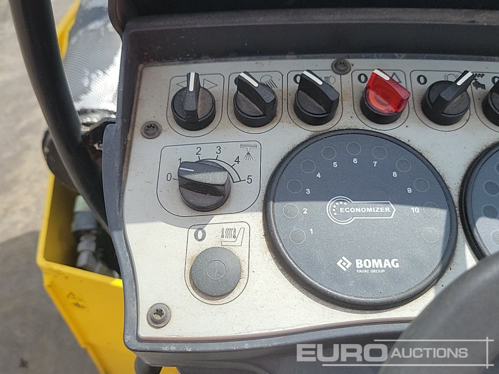 Compacteur 2017 Bomag BW138AD-5: photos 35