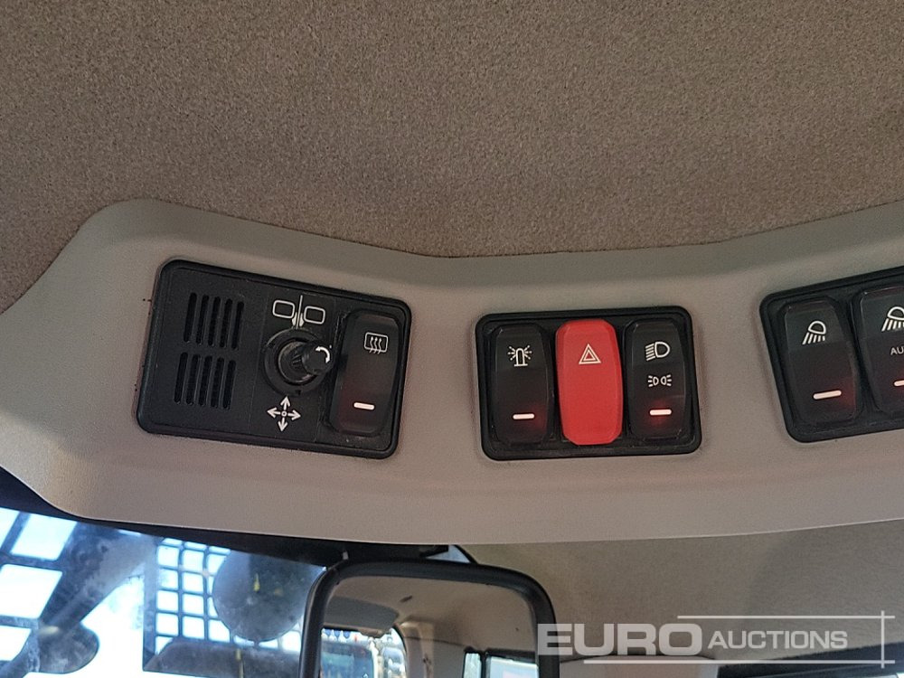 Chargeuse sur pneus 2017 CAT 938M: photos 43