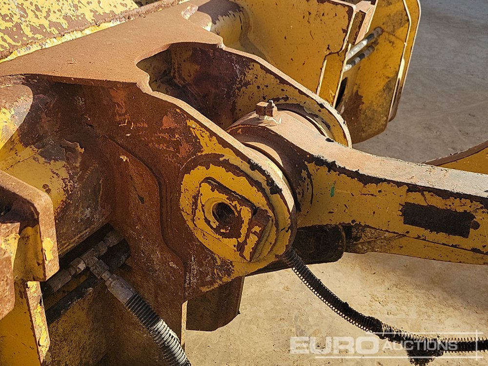 Chargeuse sur pneus 2017 CAT 938M: photos 16