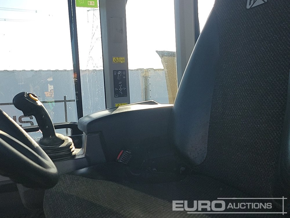 Chargeuse sur pneus 2017 CAT 938M: photos 37