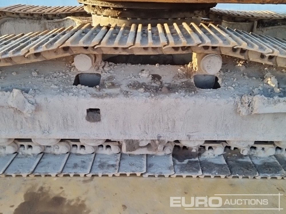 Pelle sur chenille 2017 Case CX300D: photos 11