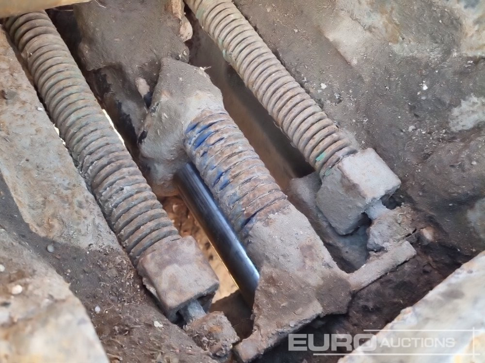 Pelle sur chenille 2017 Case CX300D: photos 29