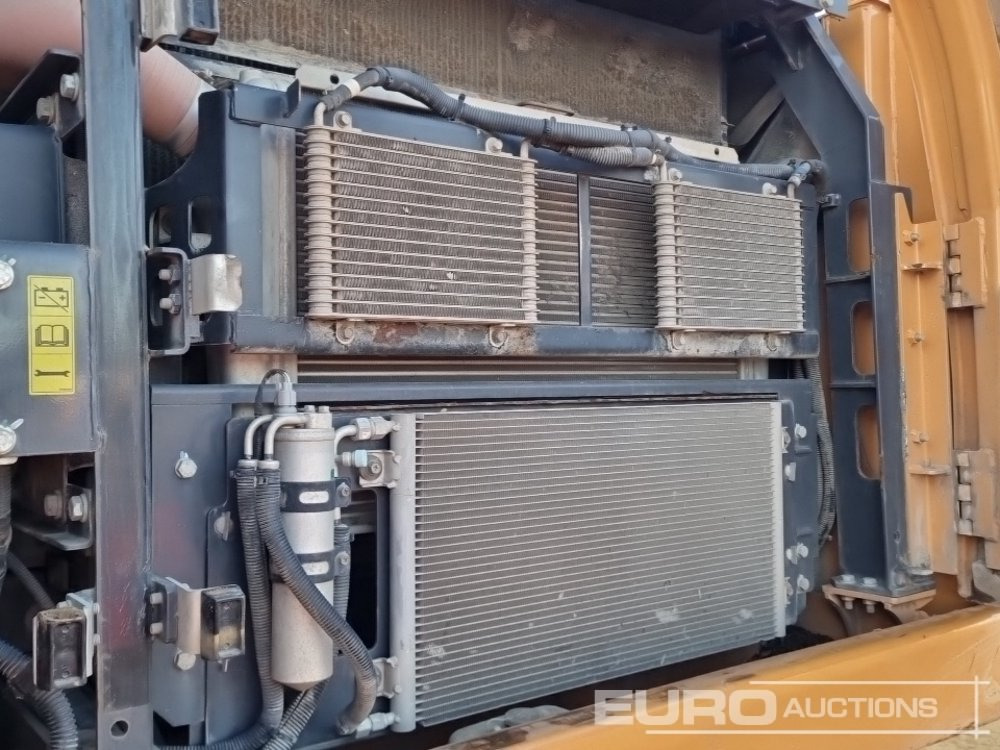 Pelle sur chenille 2017 Case CX300D: photos 48