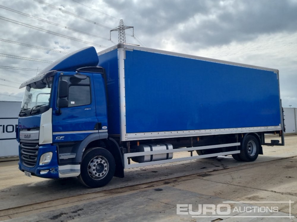 2017 DAF CF260 - Camion fourgon: photos 1 2017 DAF CF260 - Camion fourgon: photos 1
