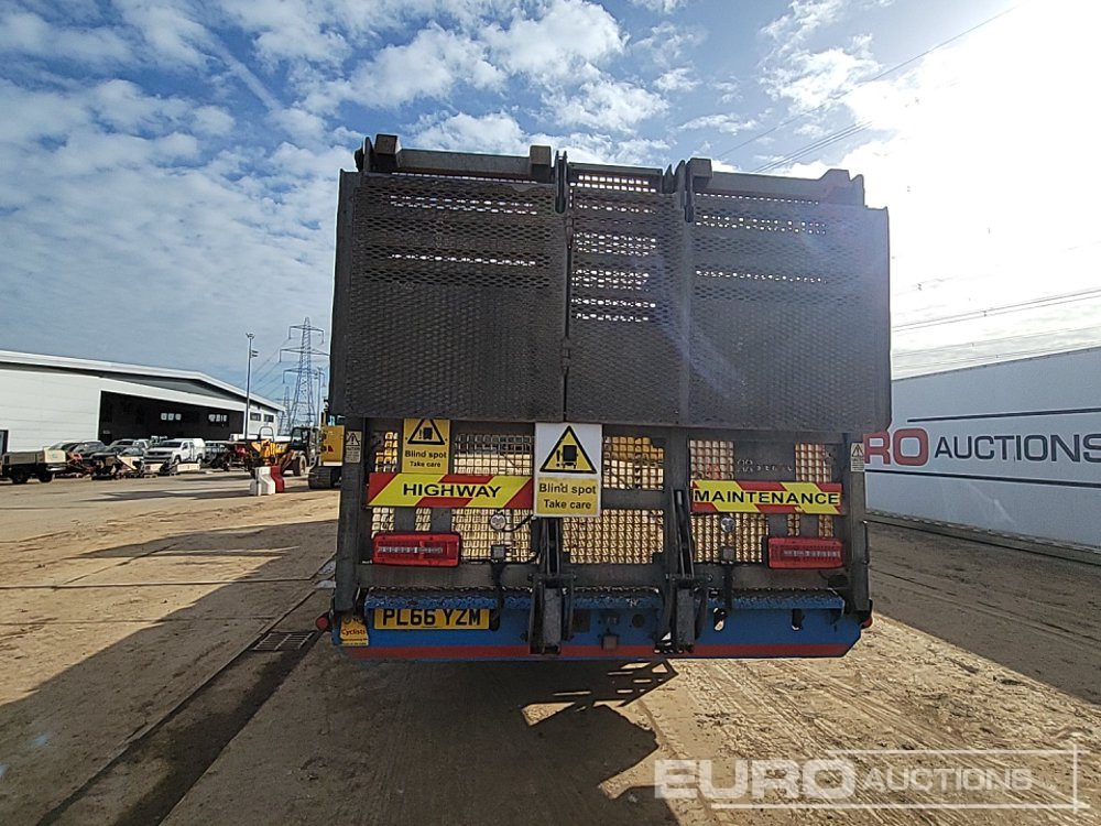 2017 DAF CF400 - Camion plateau: photos 4 2017 DAF CF400 - Camion plateau: photos 4