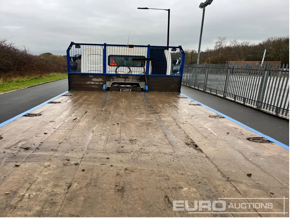 Camion plateau pour transport de équipements lourds 2017 DAF LF260: photos 8