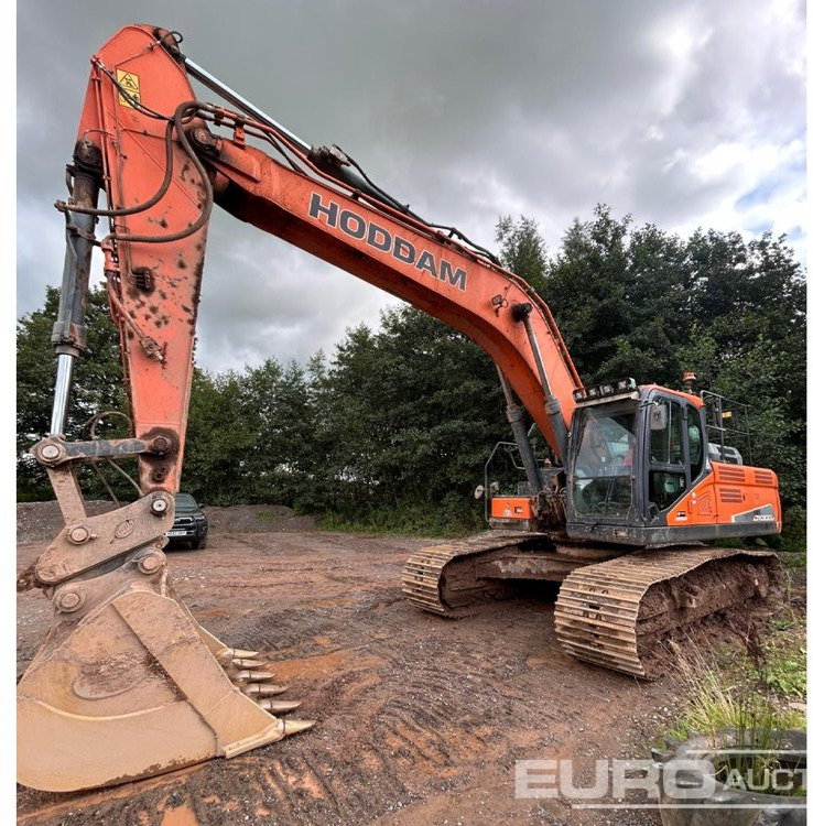 2017 Doosan DX300LC-5 - Pelle sur chenille: photos 1 2017 Doosan DX300LC-5 - Pelle sur chenille: photos 1