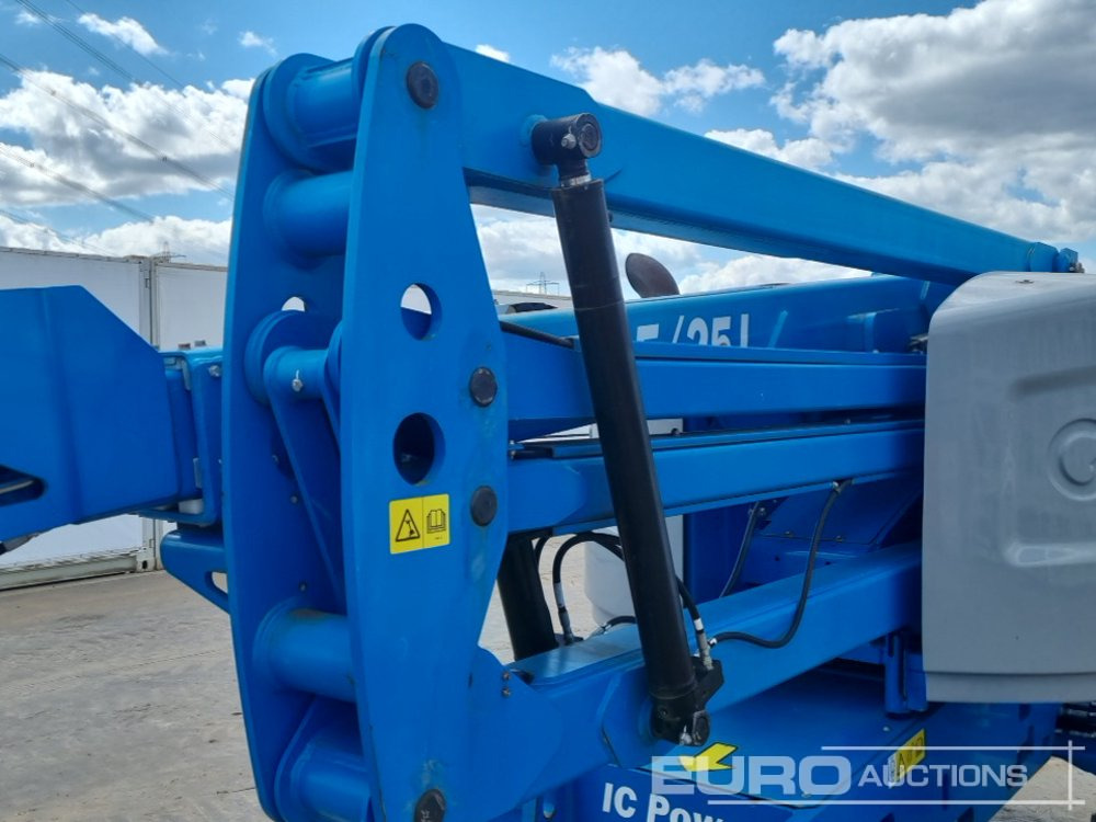 Nacelle 2017 Genie Z45/25J: photos 16