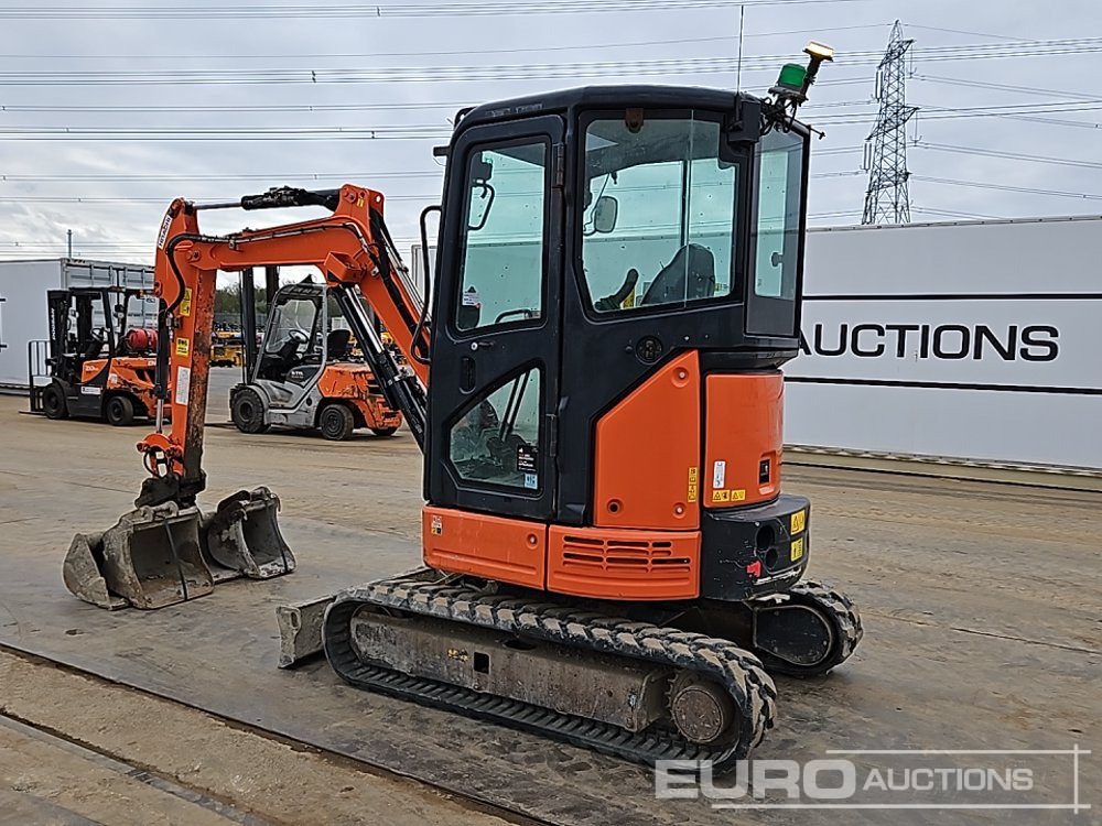 2017 Hitachi ZX26U-5A CR - Mini pelle: photos 3 2017 Hitachi ZX26U-5A CR - Mini pelle: photos 3