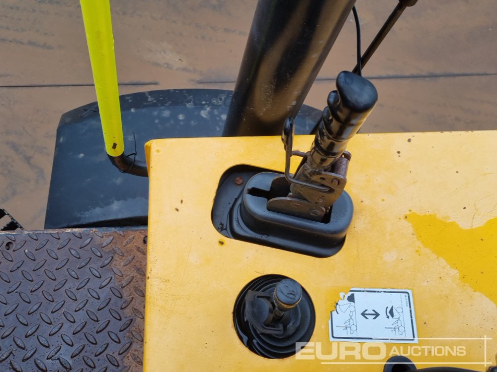 Mini tombereau 2017 JCB 3TFT: photos 40 Mini tombereau 2017 JCB 3TFT: photos 40