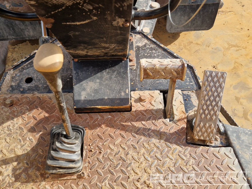 Mini tombereau 2017 JCB 6TST: photos 30 Mini tombereau 2017 JCB 6TST: photos 30