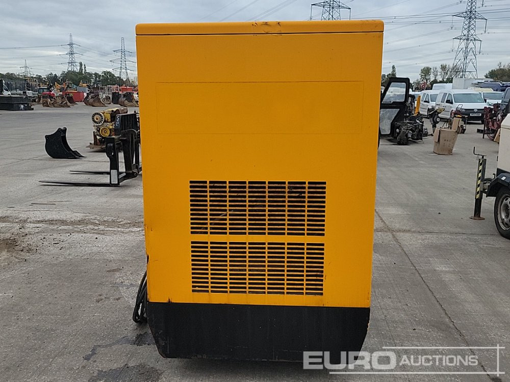 2017 JCB G66QS - Groupe électrogène: photos 2 2017 JCB G66QS - Groupe électrogène: photos 2