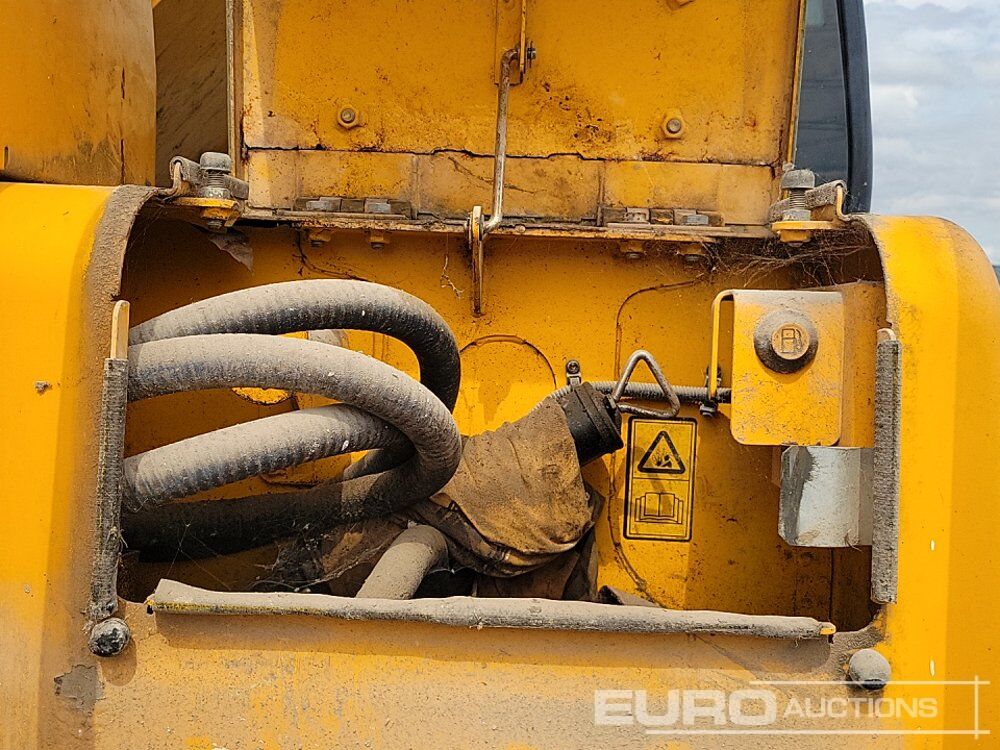 Pelle sur chenille 2017 JCB JS220LC 4F: photos 38 Pelle sur chenille 2017 JCB JS220LC 4F: photos 38
