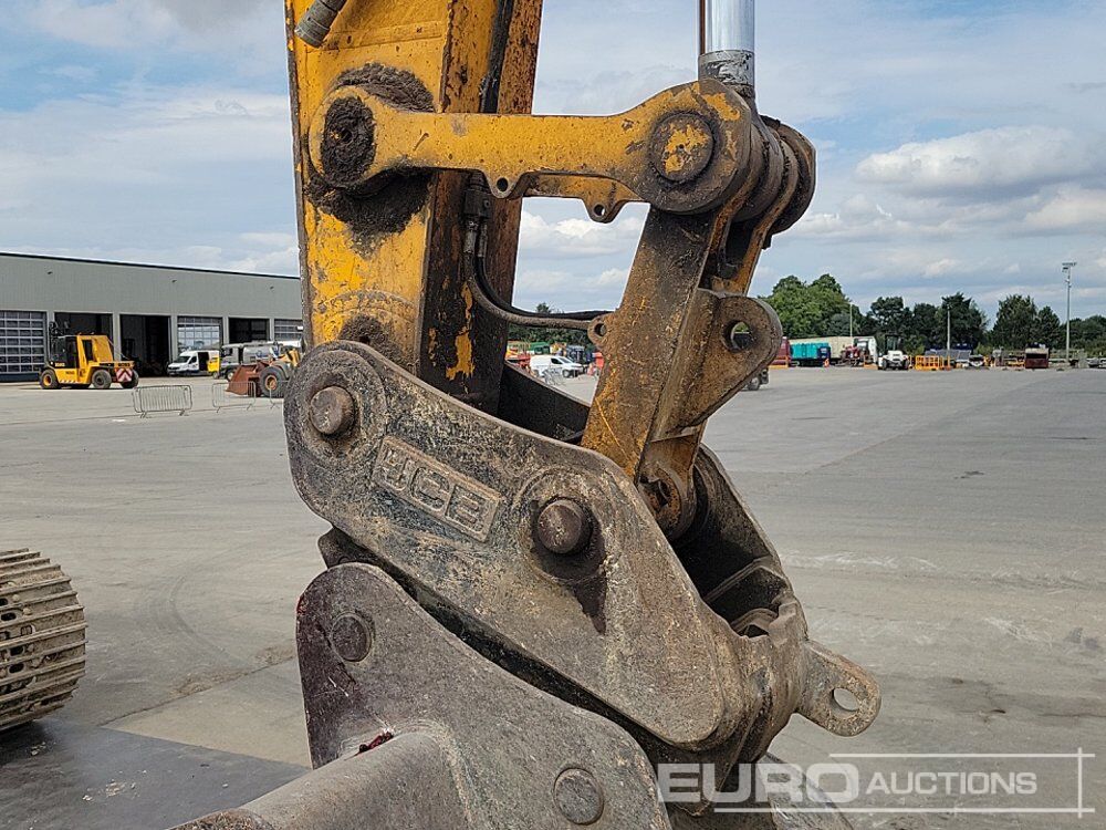 Pelle sur chenille 2017 JCB JS220LC 4F: photos 18 Pelle sur chenille 2017 JCB JS220LC 4F: photos 18