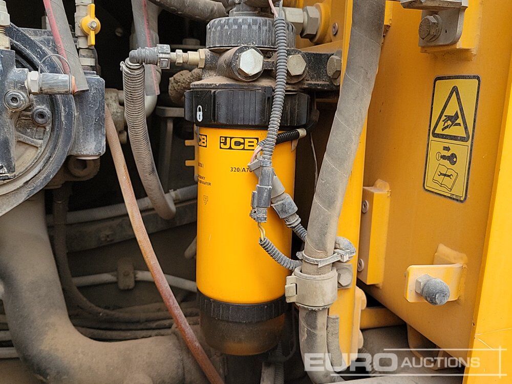 Pelle sur chenille 2017 JCB JS220LC 4F: photos 34 Pelle sur chenille 2017 JCB JS220LC 4F: photos 34