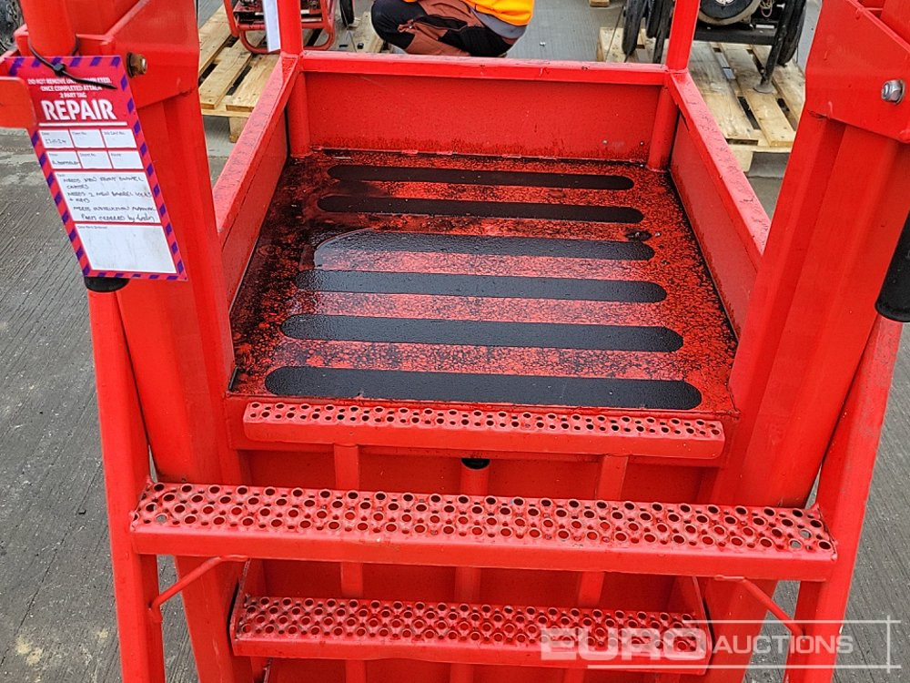 Matériel de chantier 2017 Laing Access Platforms SS130: photos 17