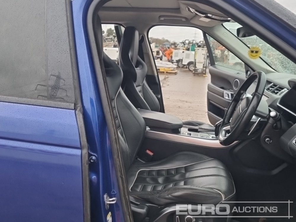 SUV 2017 Range Rover Sport: photos 35