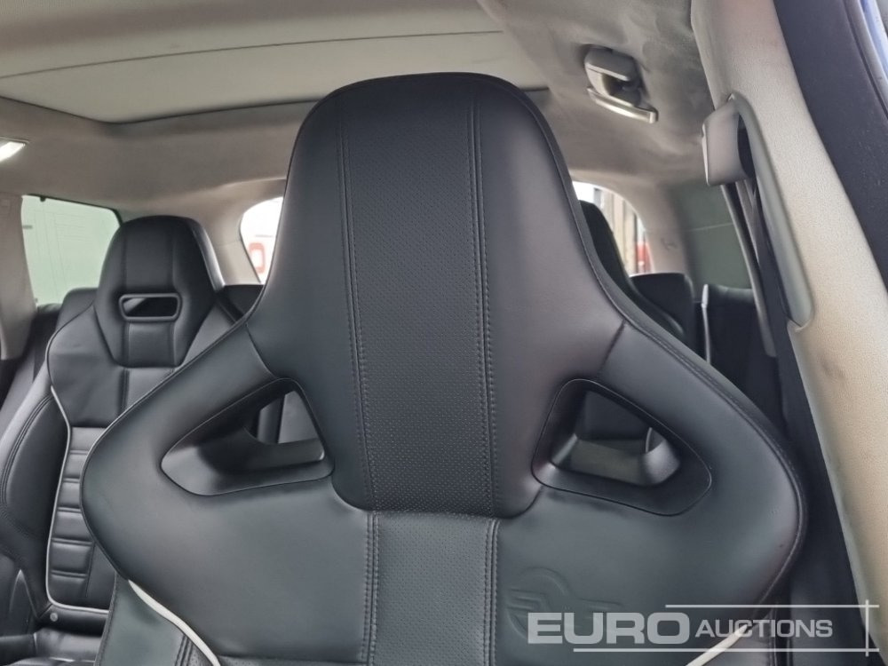 SUV 2017 Range Rover Sport: photos 31