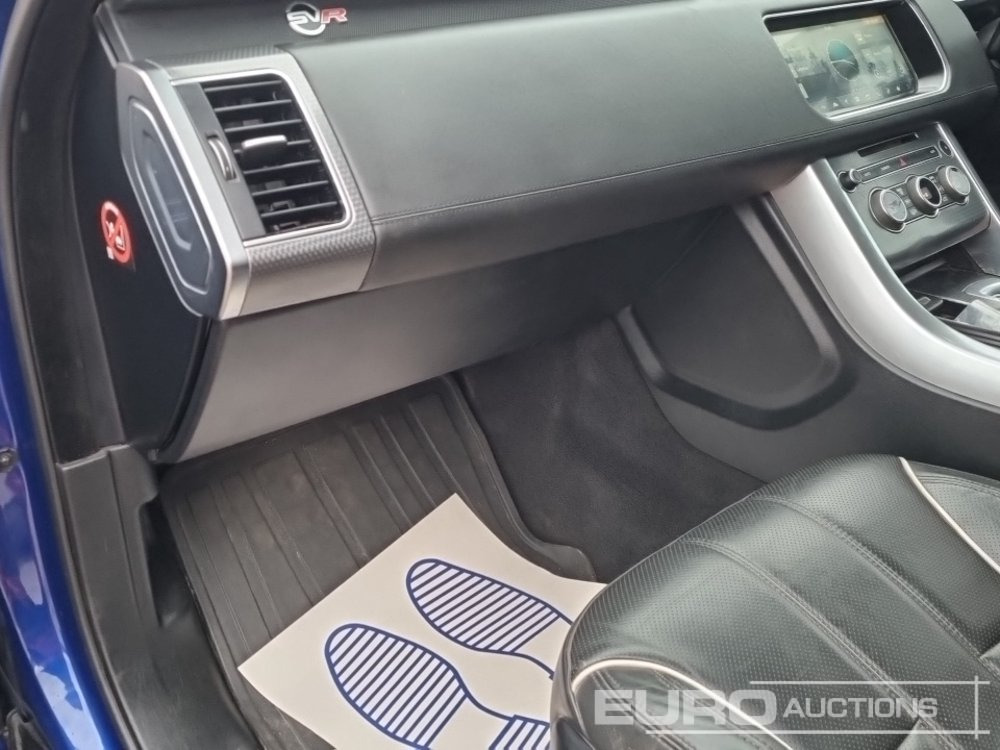 SUV 2017 Range Rover Sport: photos 30