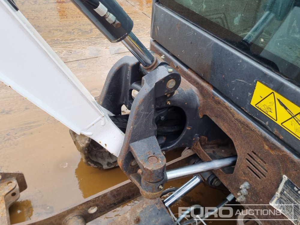 Mini pelle 2018 Bobcat E20: photos 24 Mini pelle 2018 Bobcat E20: photos 24