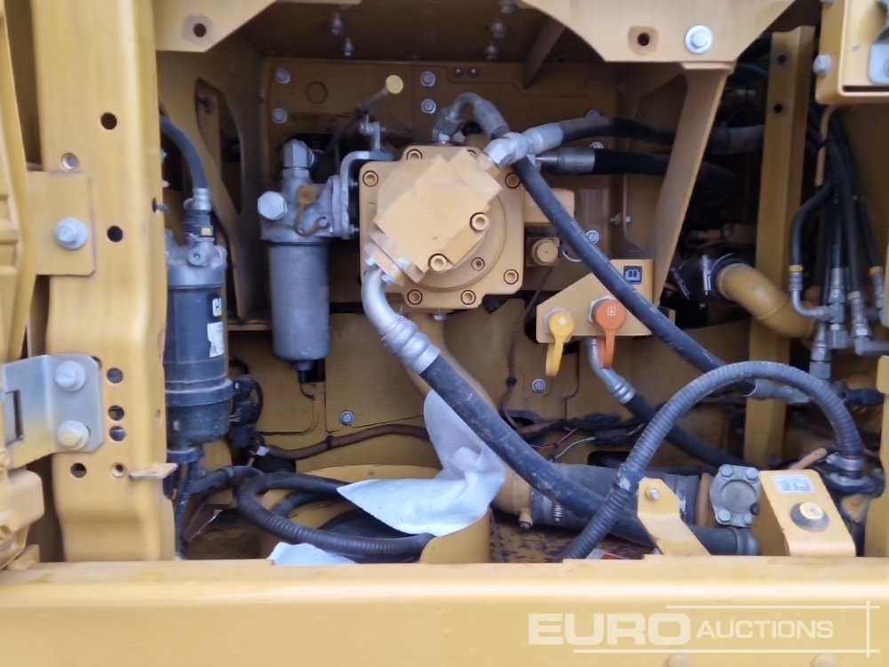 Pelle sur chenille 2018 CAT 320: photos 28