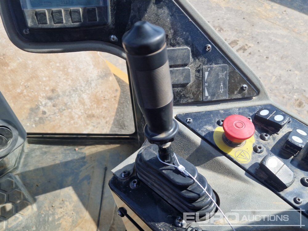 Compacteur 2018 CAT CS64B: photos 41 Compacteur 2018 CAT CS64B: photos 41