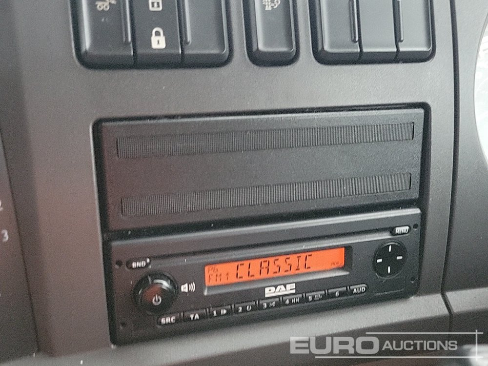 Camion fourgon 2018 DAF LF180: photos 24