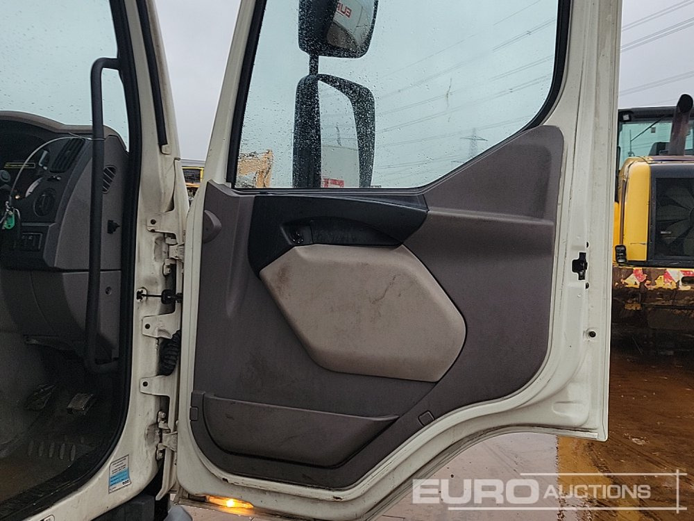 Camion fourgon 2018 DAF LF180: photos 20