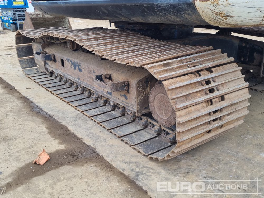 Pelle sur chenille 2018 JCB JS131LC: photos 12